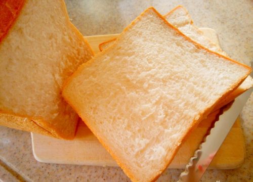 金桝屋製パンの高級食パン