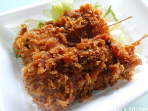 Nao's kitchen季節の野菜と鳥の串カツ丼